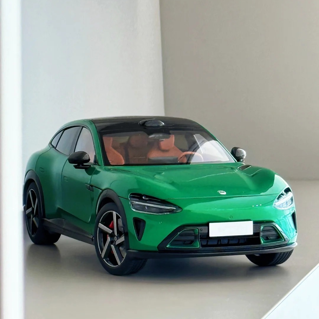 Gloss Metallic MIUI Emerald Green Car Vinyl Wrap PET