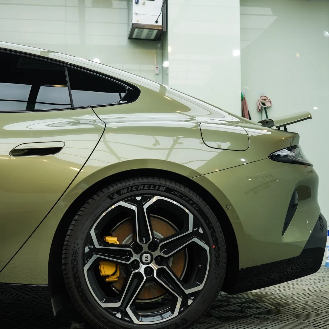 Gloss Metallic MIUI Olive Green Car Vinyl Wrap PET