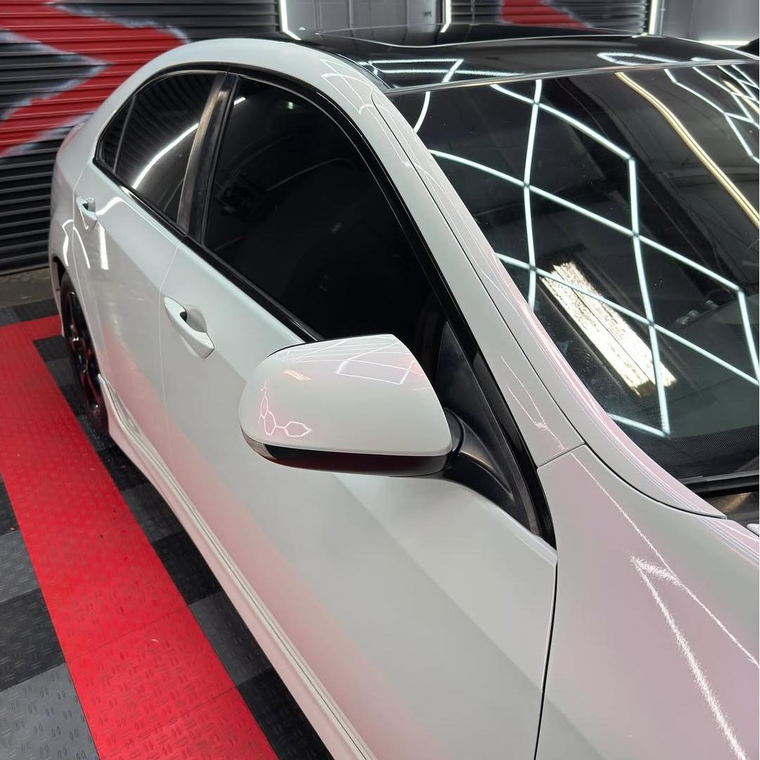 Gloss Metallic Chameleon Pearl Pink White Car Vinyl Wrap PET