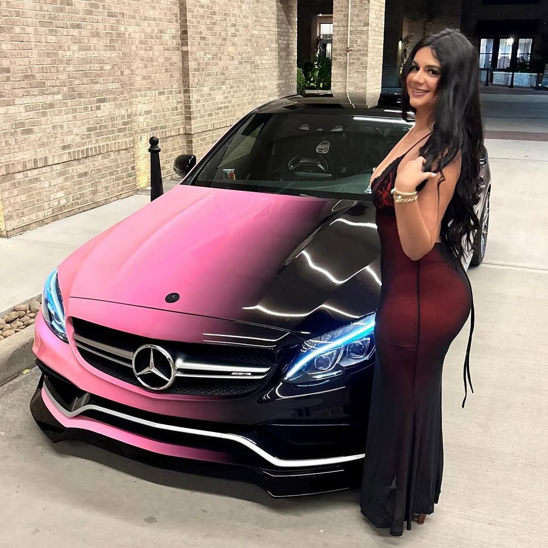 ALUKOVINYL Pink to Black Gradient Custom Printed Vinyl Wrap 
