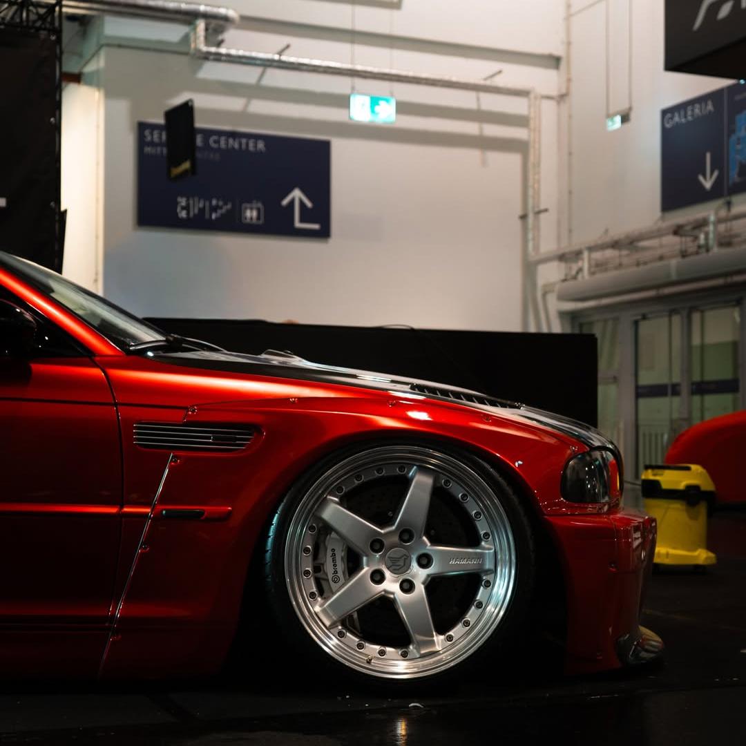 Ultra Glossy Metallic Vampire Red Car Vinyl Wrap BMW PET  