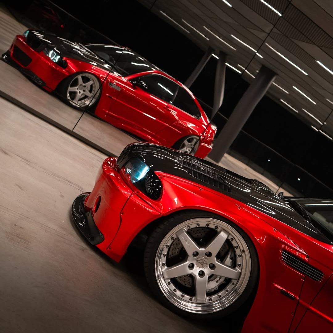 Ultra Glossy Metallic Vampire Red Car Vinyl Wrap BMW PET  