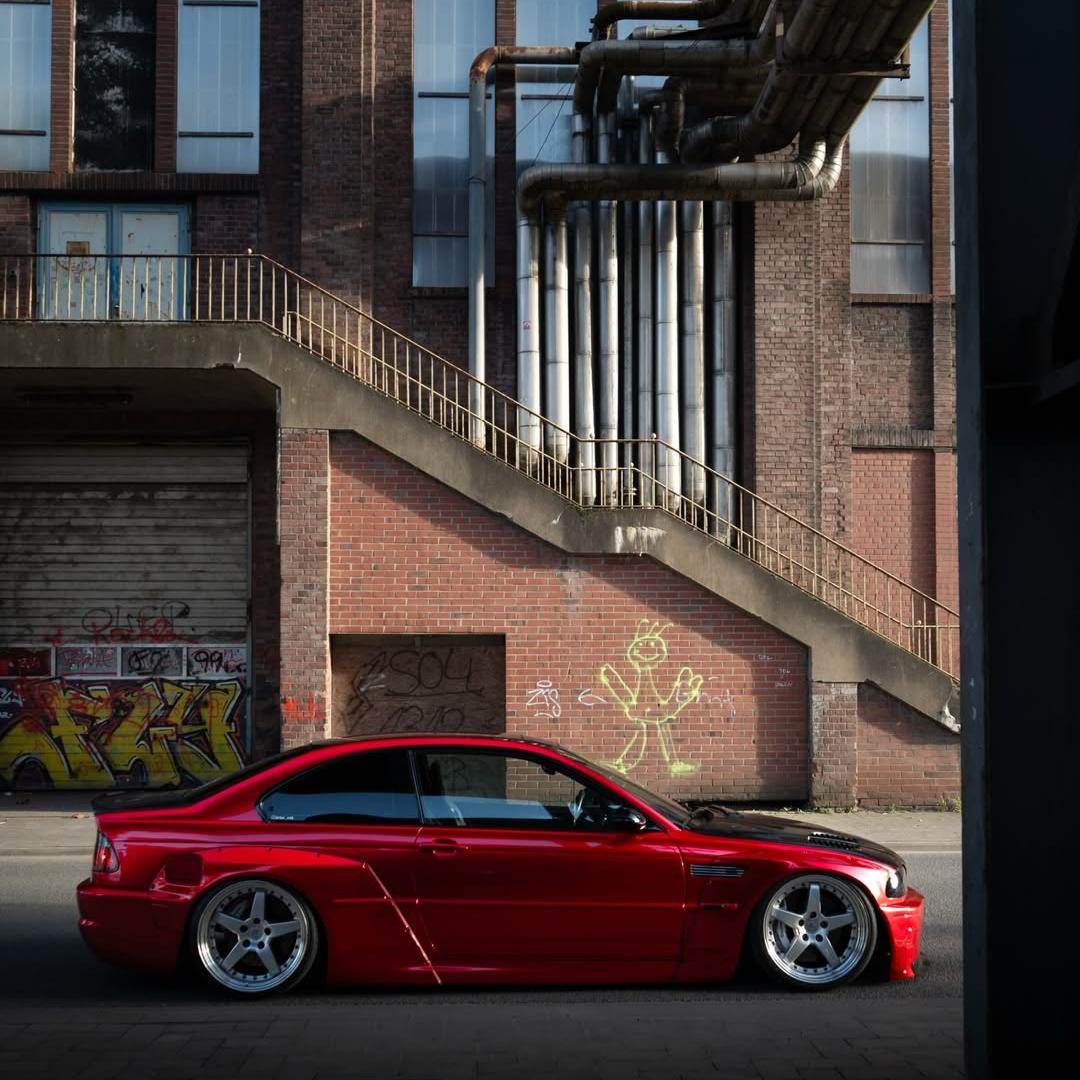 Ultra Glossy Metallic Vampire Red Car Vinyl Wrap BMW PET  