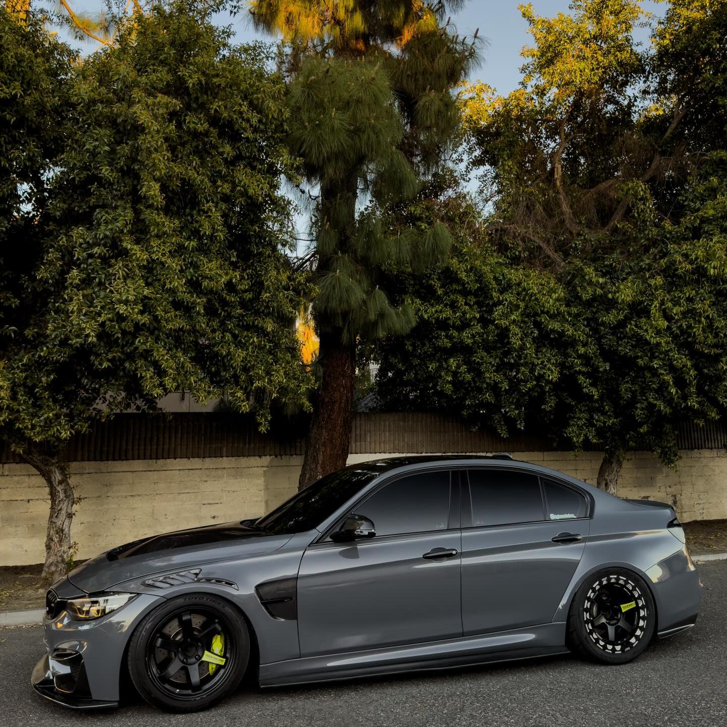 Gloss Metallic Tourmaline Grey Car Vinyl Wrap PET (Light)