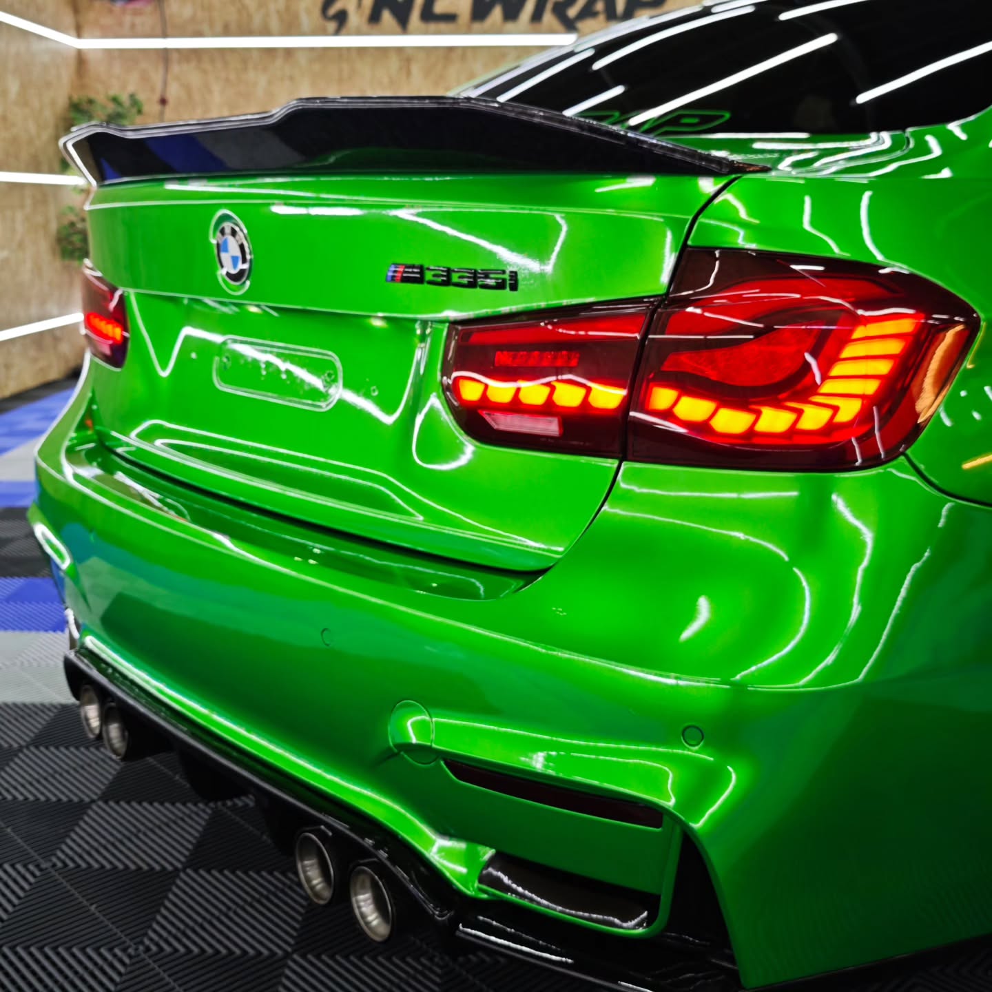 Gloss Metallic Flame Green Car Vinyl Wrap PET