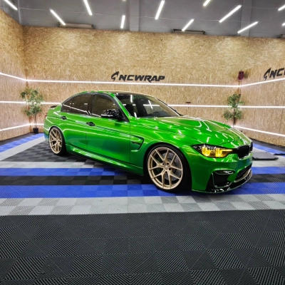 Gloss Metallic Flame Green Car Vinyl Wrap 02