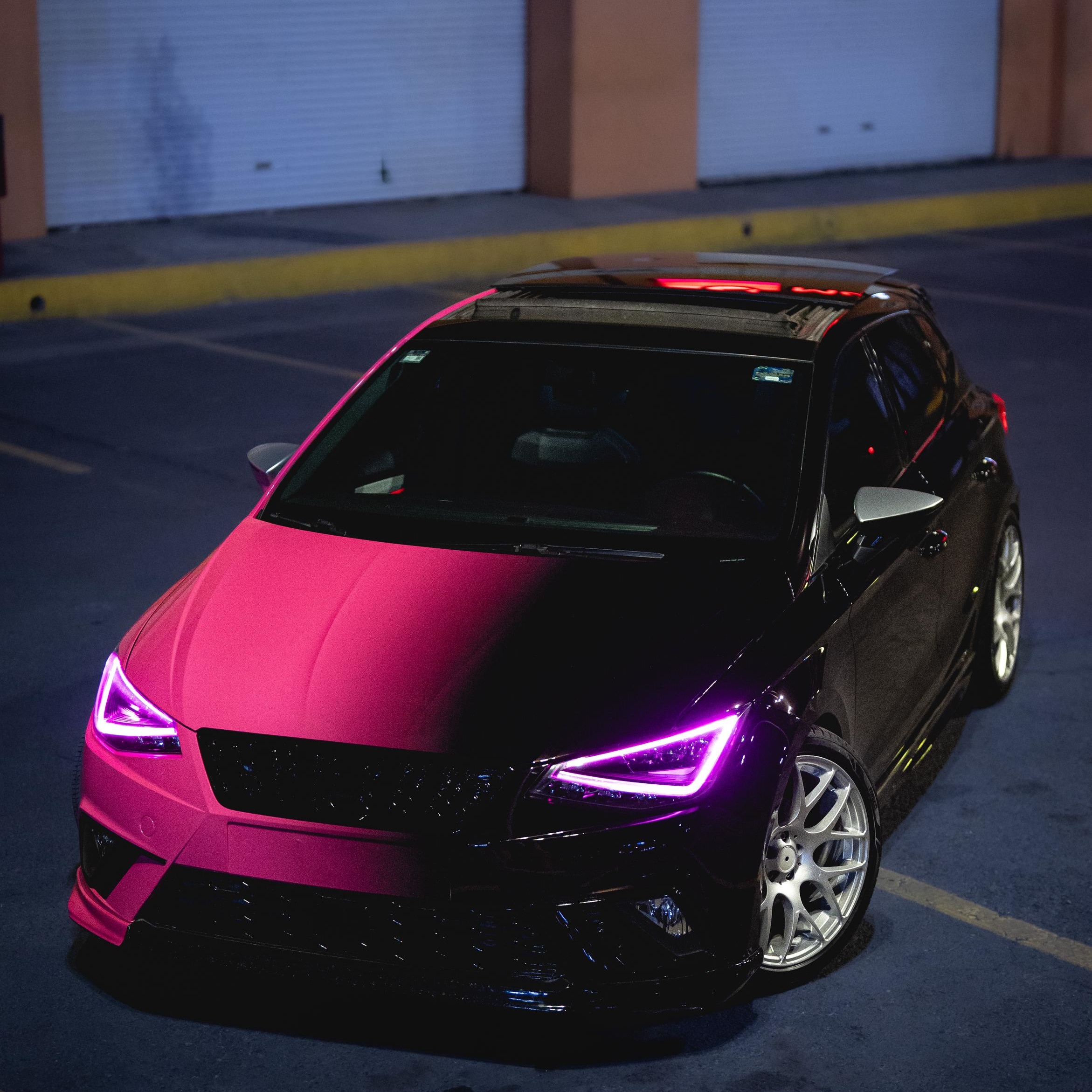 Ruby Star Red To Piano Black Gradient Custom Car Wrap