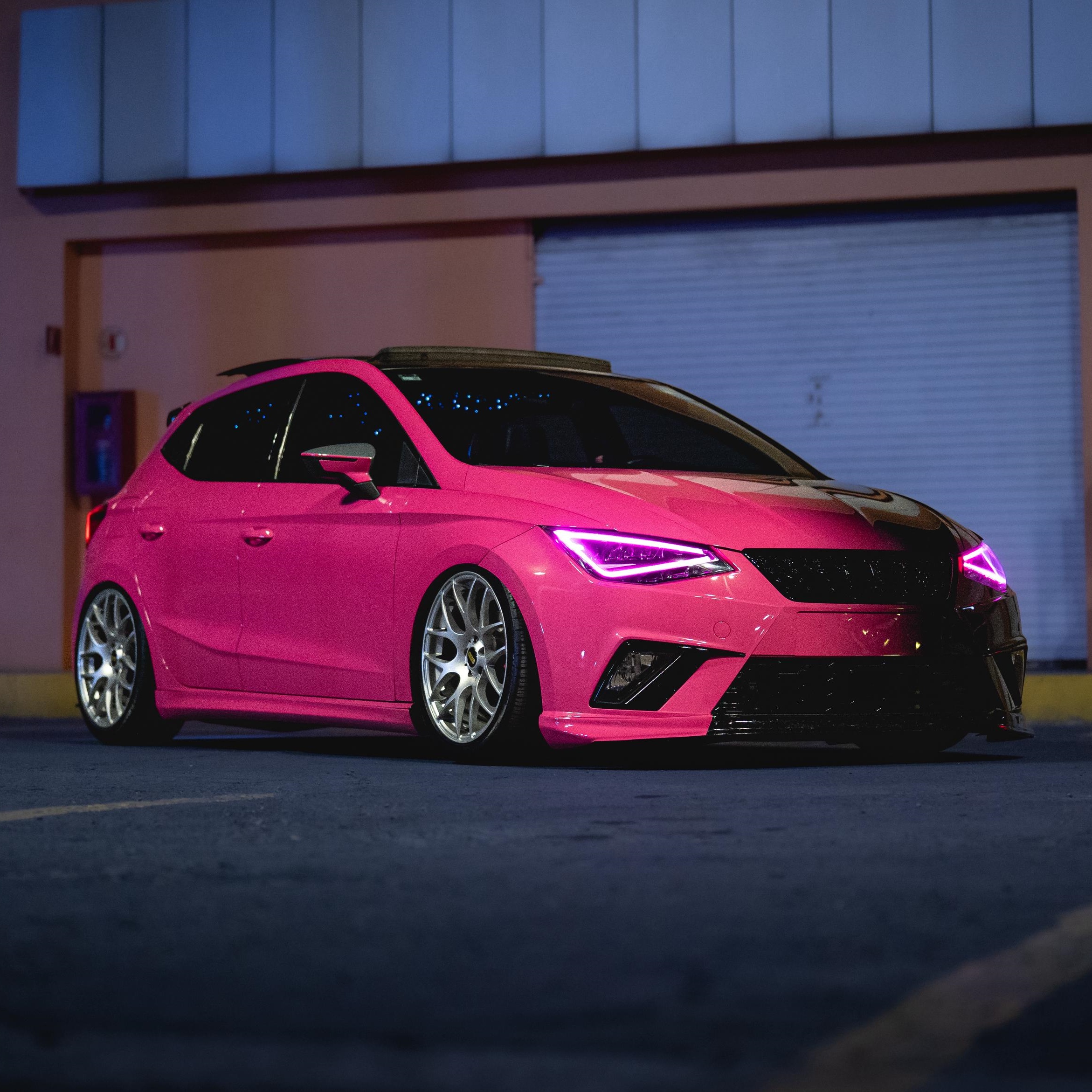 Ruby Star Red To Piano Black Gradient Custom Car Wrap