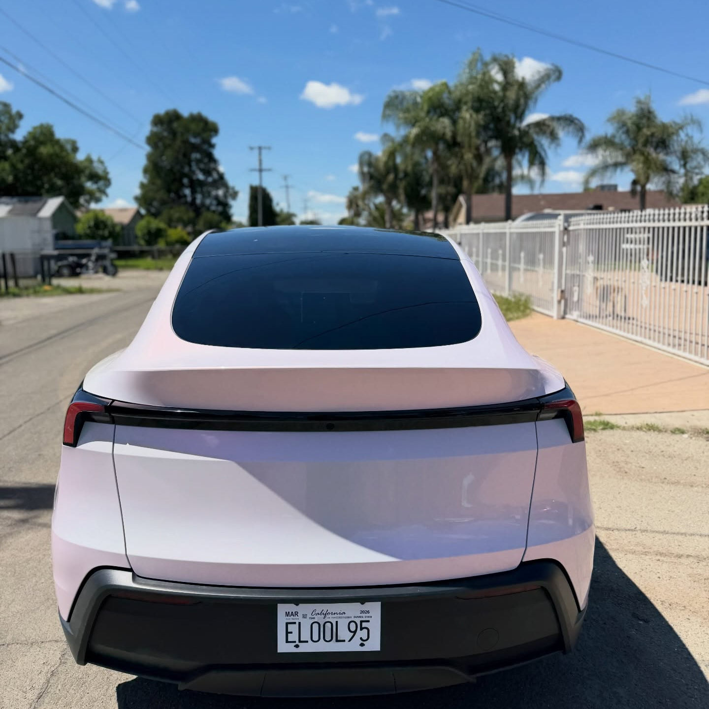 Gloss Metallic Chameleon Diamond Pollen Pink White Car Vinyl Wrap PET