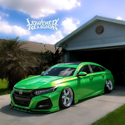 Glossy Apple Green Car Vinyl Wrap PET 02