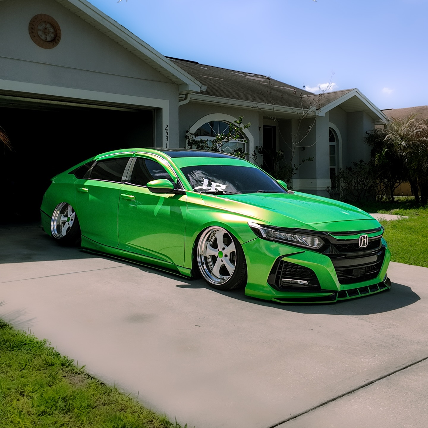 Apple Green vinyl wrap 