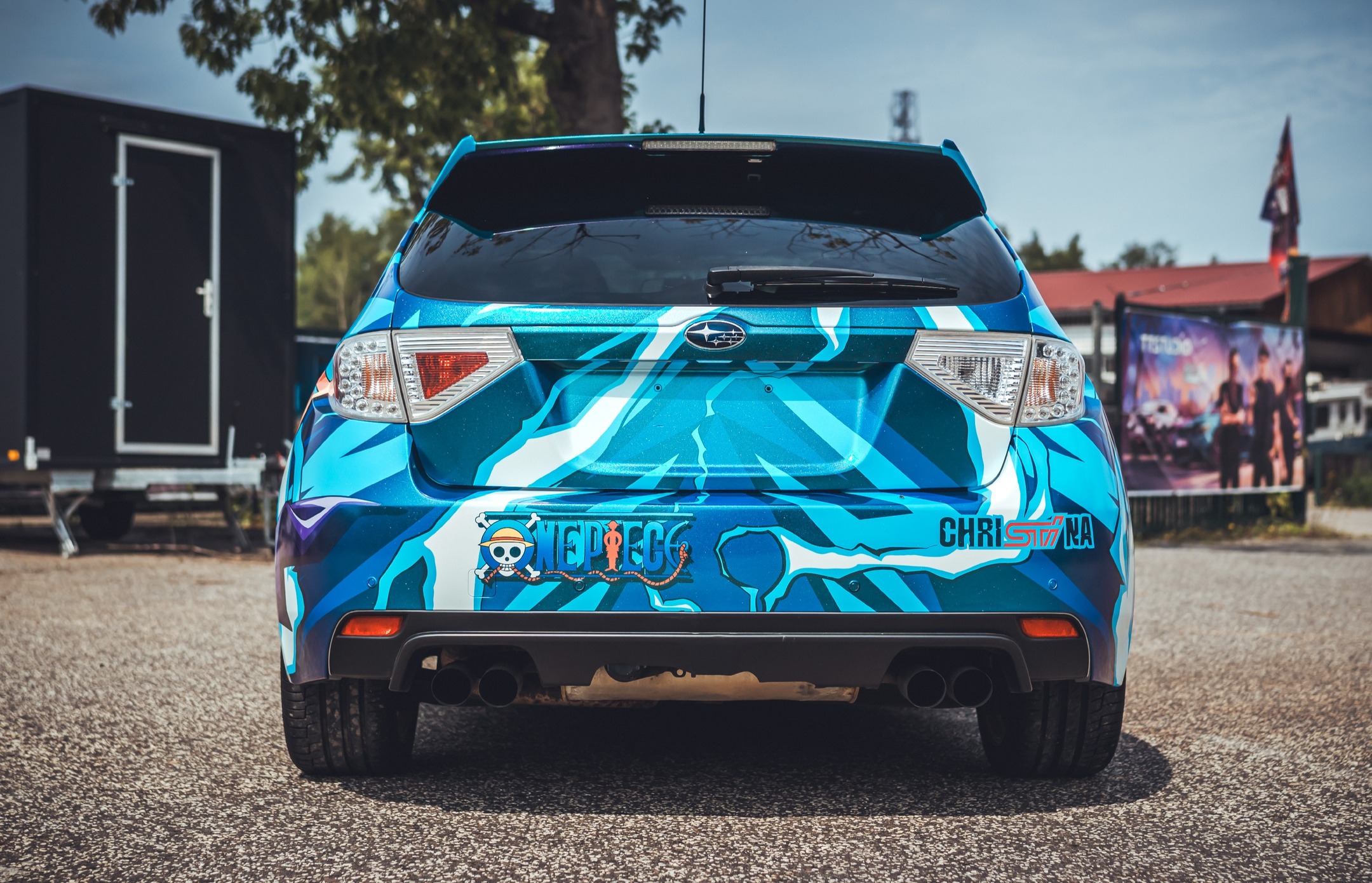 ALUKOVINYL One Piece Animekia Custom Design Car Wrap