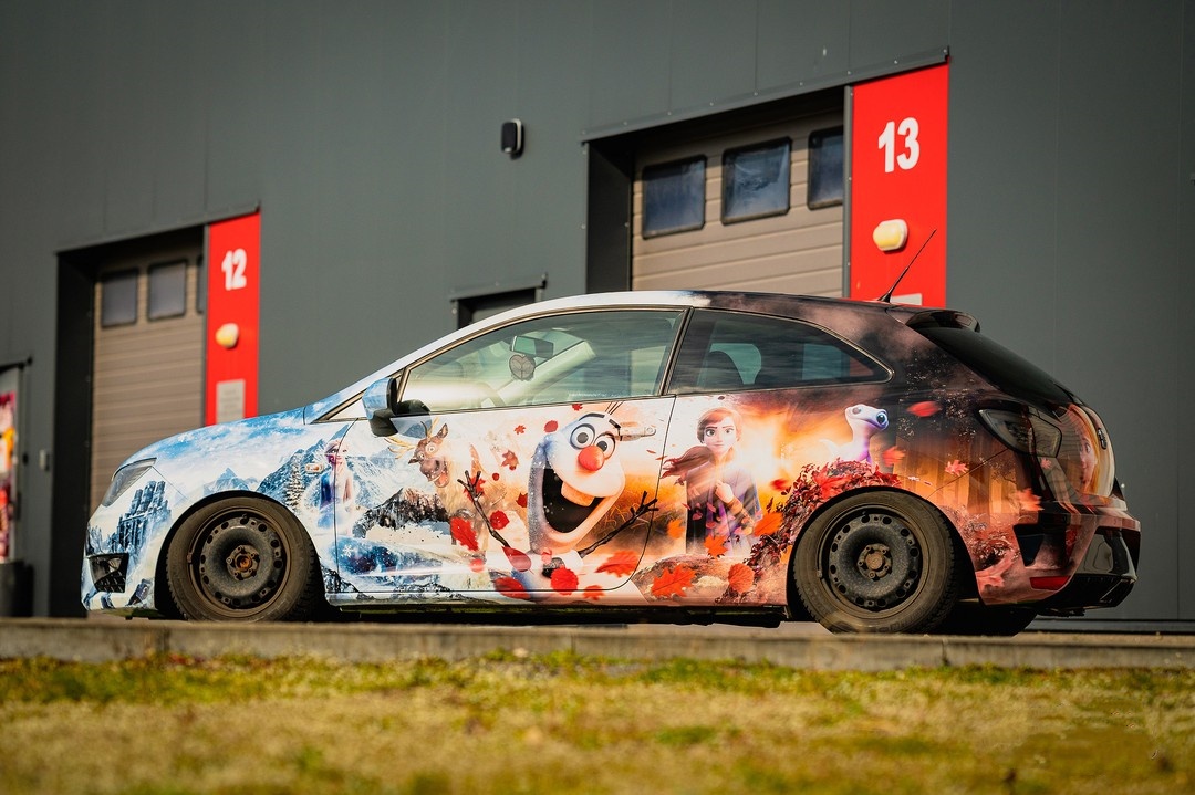 frozen itasha wrap