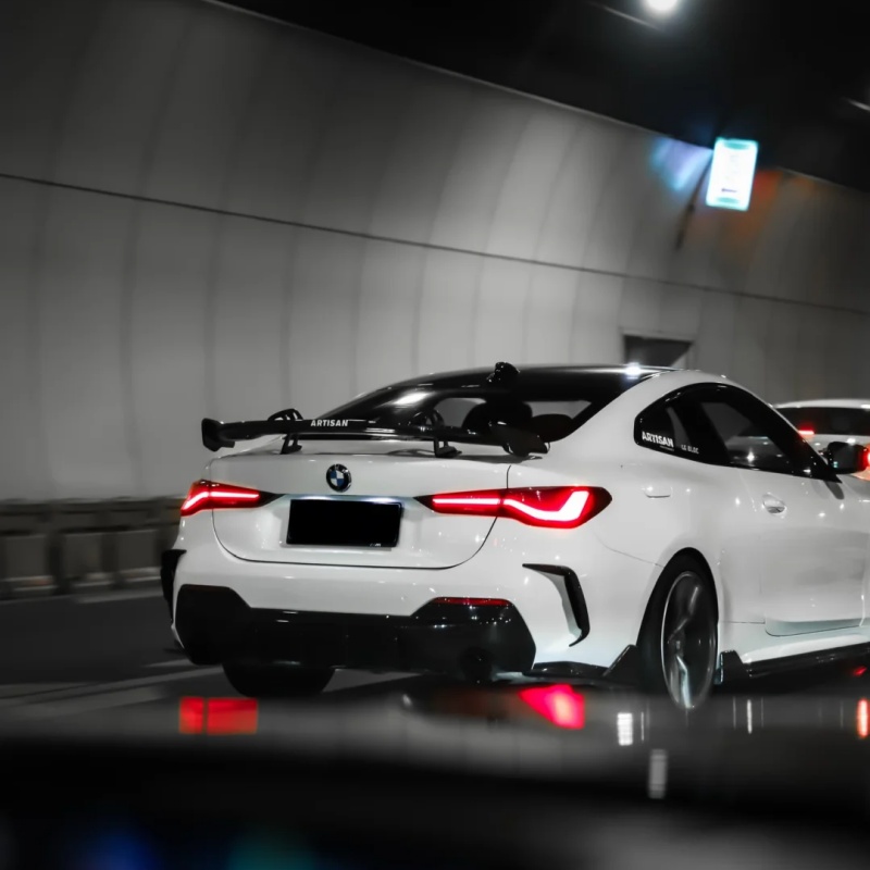 ภาพอ้างอิงสีฟิล์ม TPU Glossy Crystal White Colored PPF Paint Protection Film รหัส TPU7002 — ภาพที่ 2