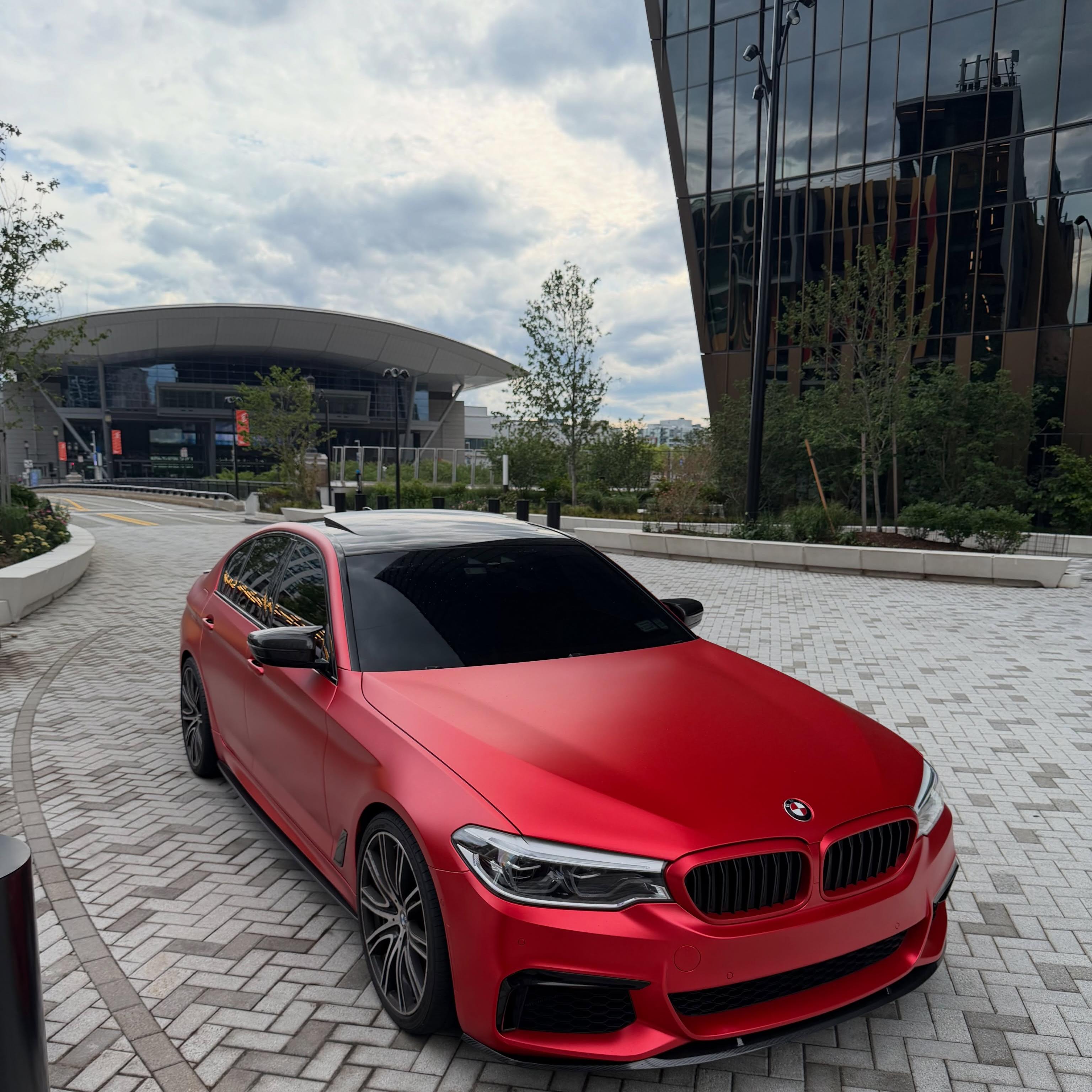 ภาพอ้างอิงสีฟิล์ม Matte Satin Red Car Vinyl Wrap PET รหัส T5017 — ภาพที่ 2