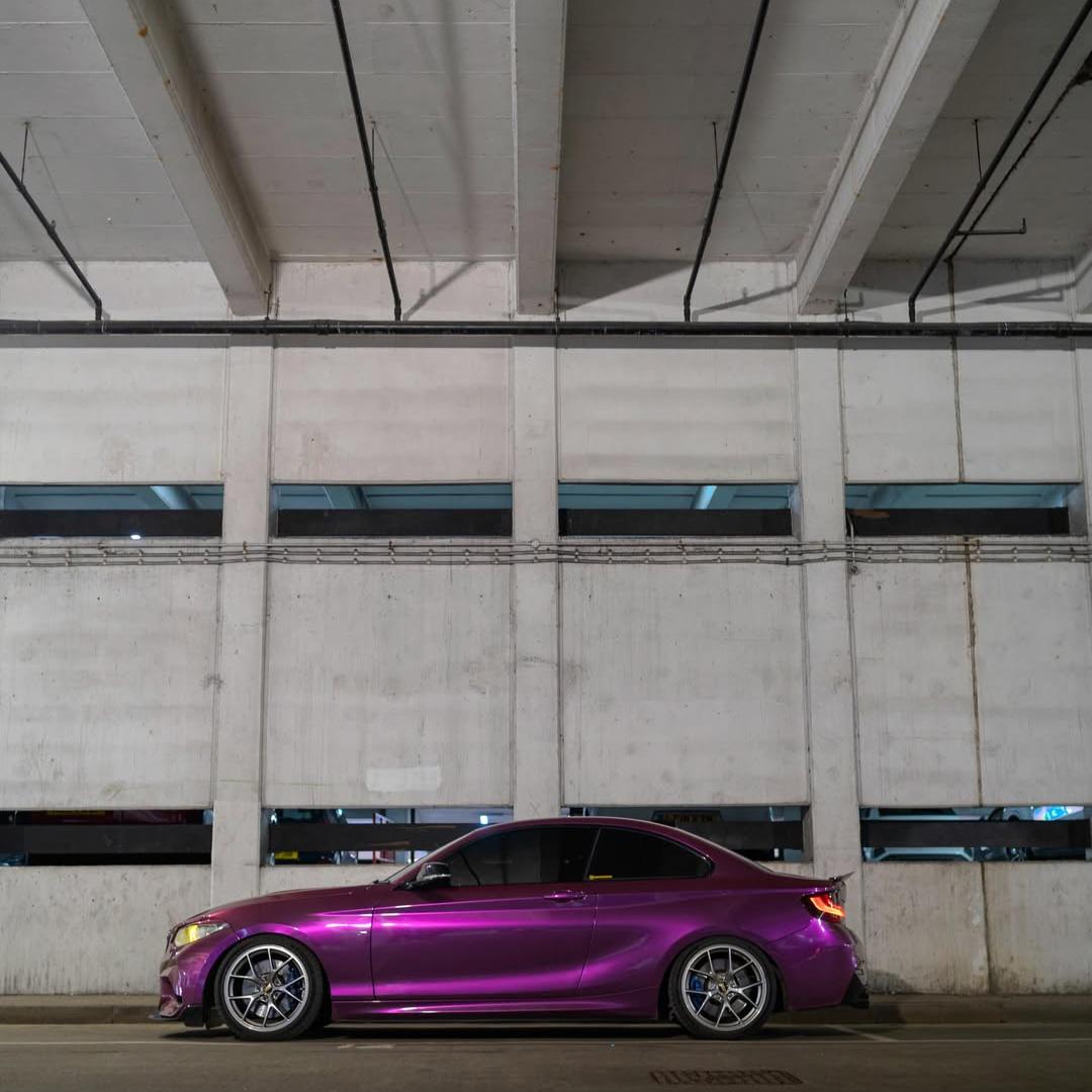 ภาพอ้างอิงสีฟิล์ม Super Glossy Pearl Purple Car Vinyl Wrap PET รหัส D7013A — ภาพที่ 5