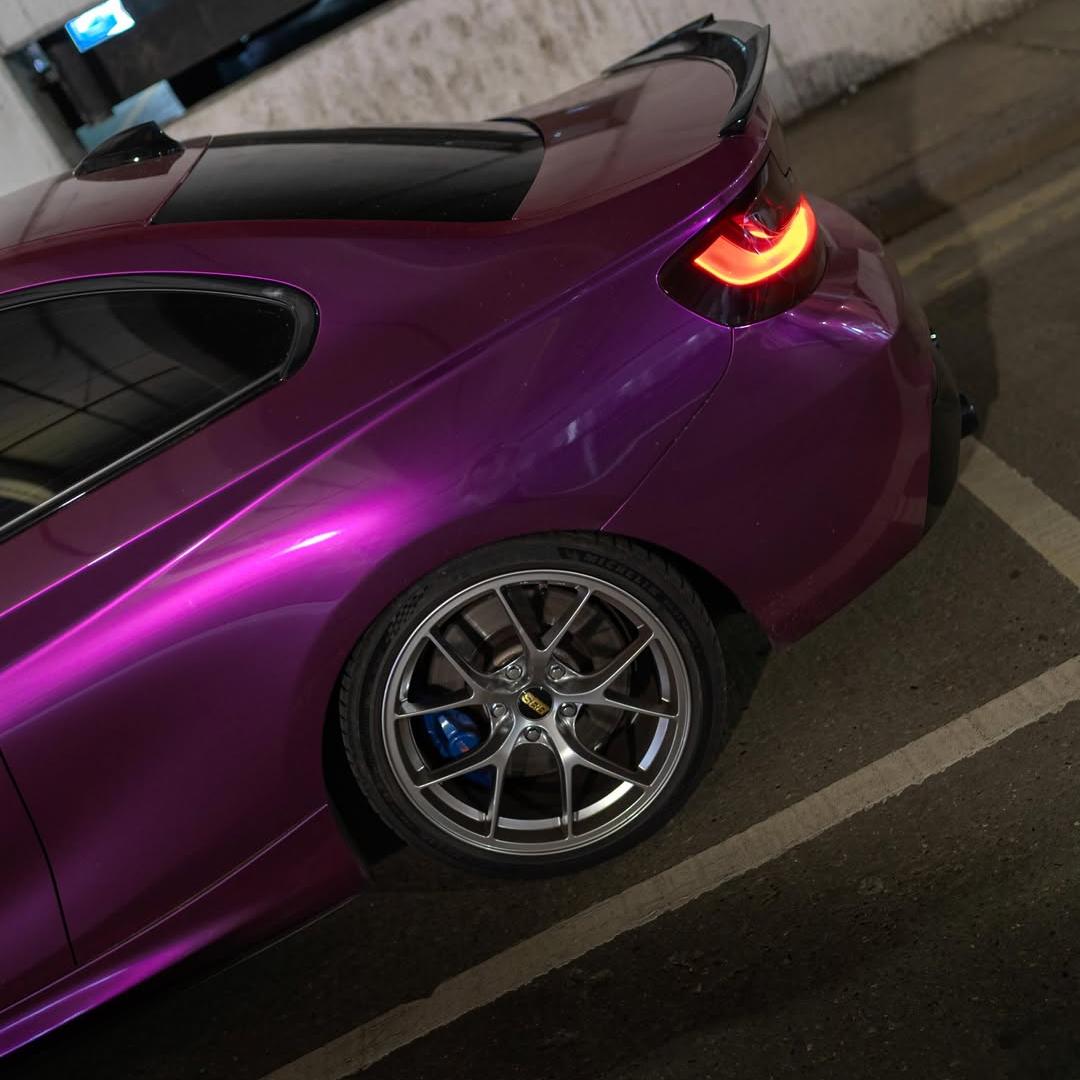 ภาพอ้างอิงสีฟิล์ม Super Glossy Pearl Purple Car Vinyl Wrap PET รหัส D7013A — ภาพที่ 11