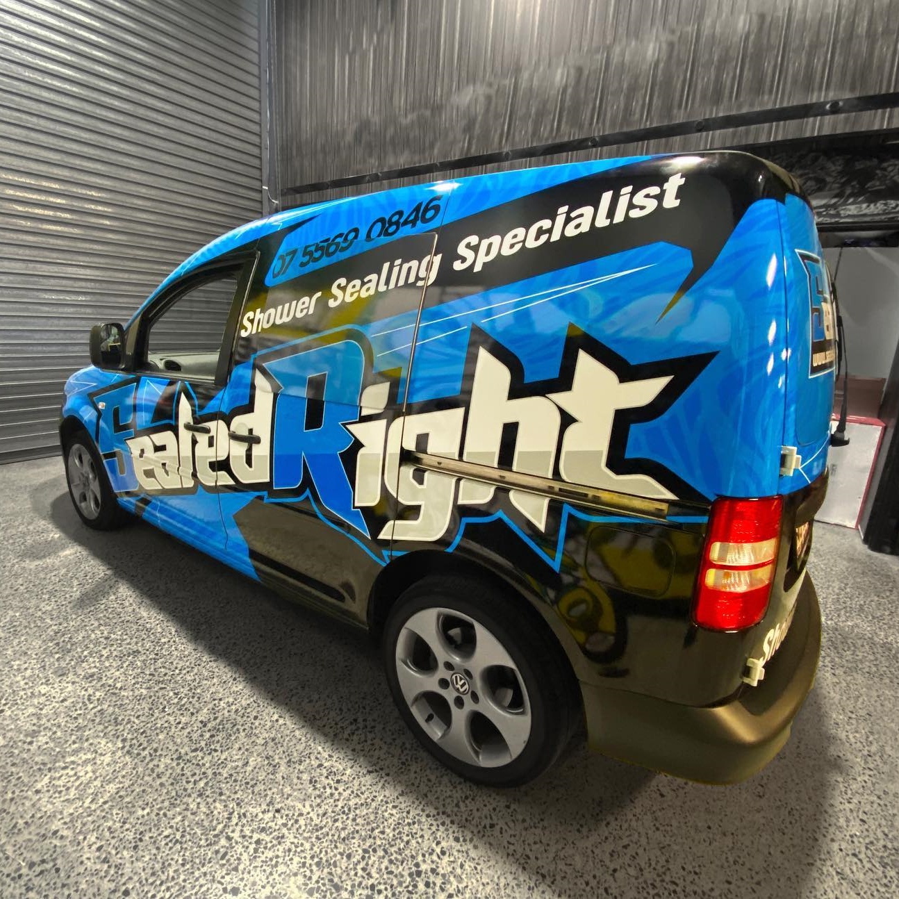 ภาพอ้างอิงสีฟิล์ม ALUKOVINYL Business Commercial Graphics Itasha Custom Van Wrap รหัส D0038 — ภาพที่ 2