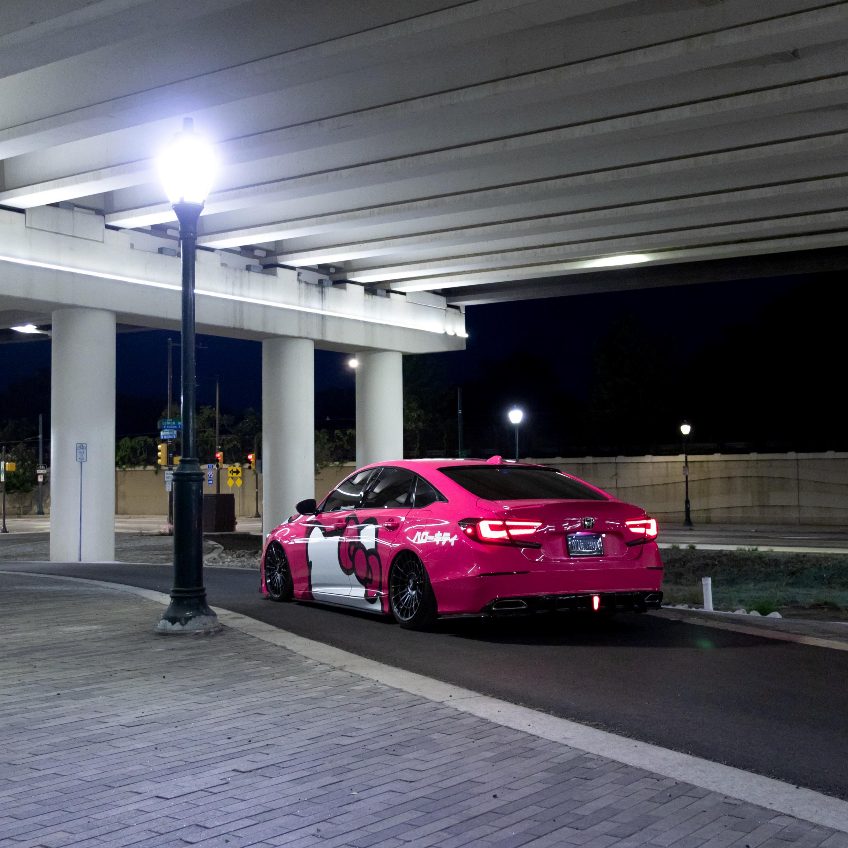 ภาพอ้างอิงสีฟิล์ม ALUKOVINYL HelloKitty Itasha Custom Design Car Wrap รหัส D0040 — ภาพที่ 11