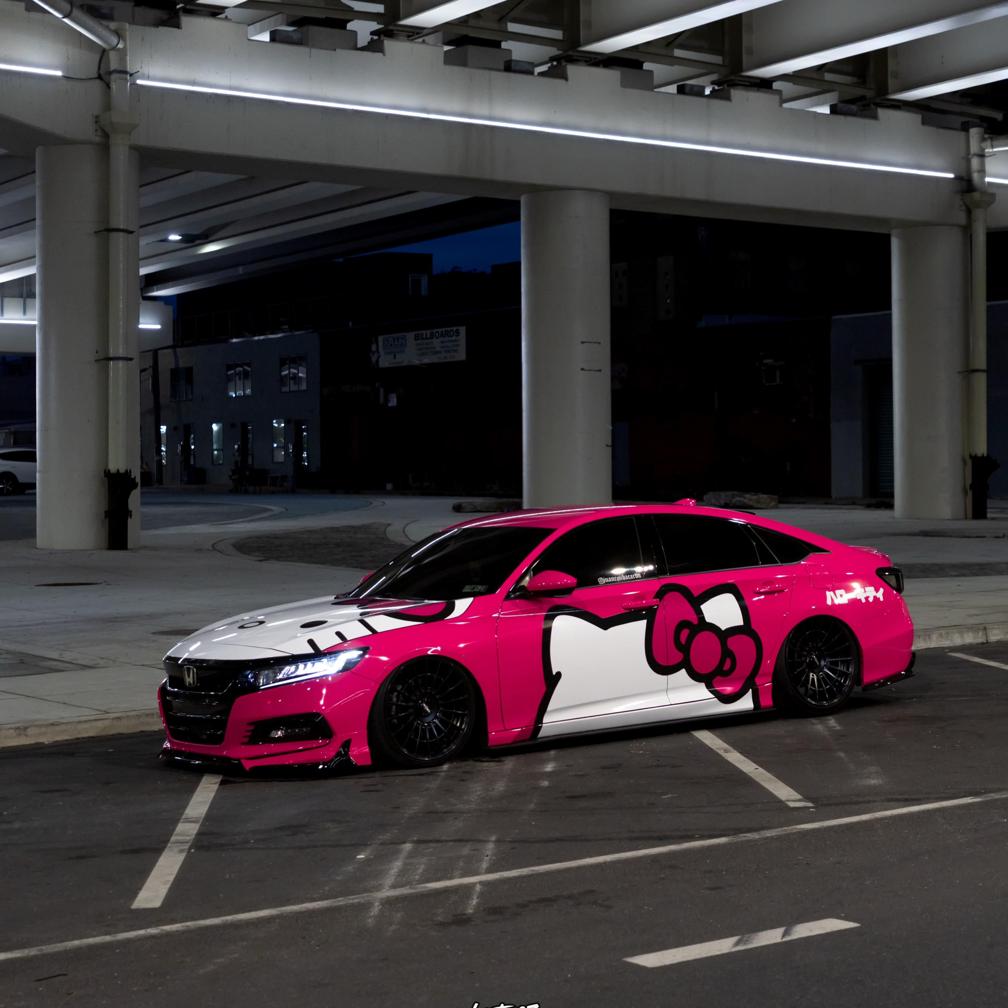 ภาพอ้างอิงสีฟิล์ม ALUKOVINYL HelloKitty Itasha Custom Design Car Wrap รหัส D0040 — ภาพที่ 10