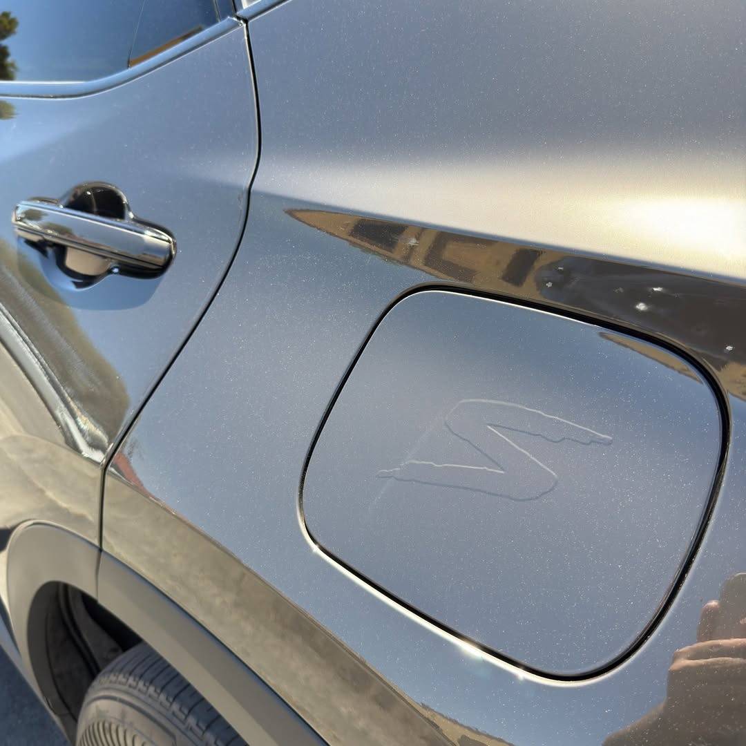 ภาพอ้างอิงสีฟิล์ม TPU Gloss Liquid Metallic Tungsten Steel Colored PPF Paint Protection Film รหัส TPUD6000D — ภาพที่ 4