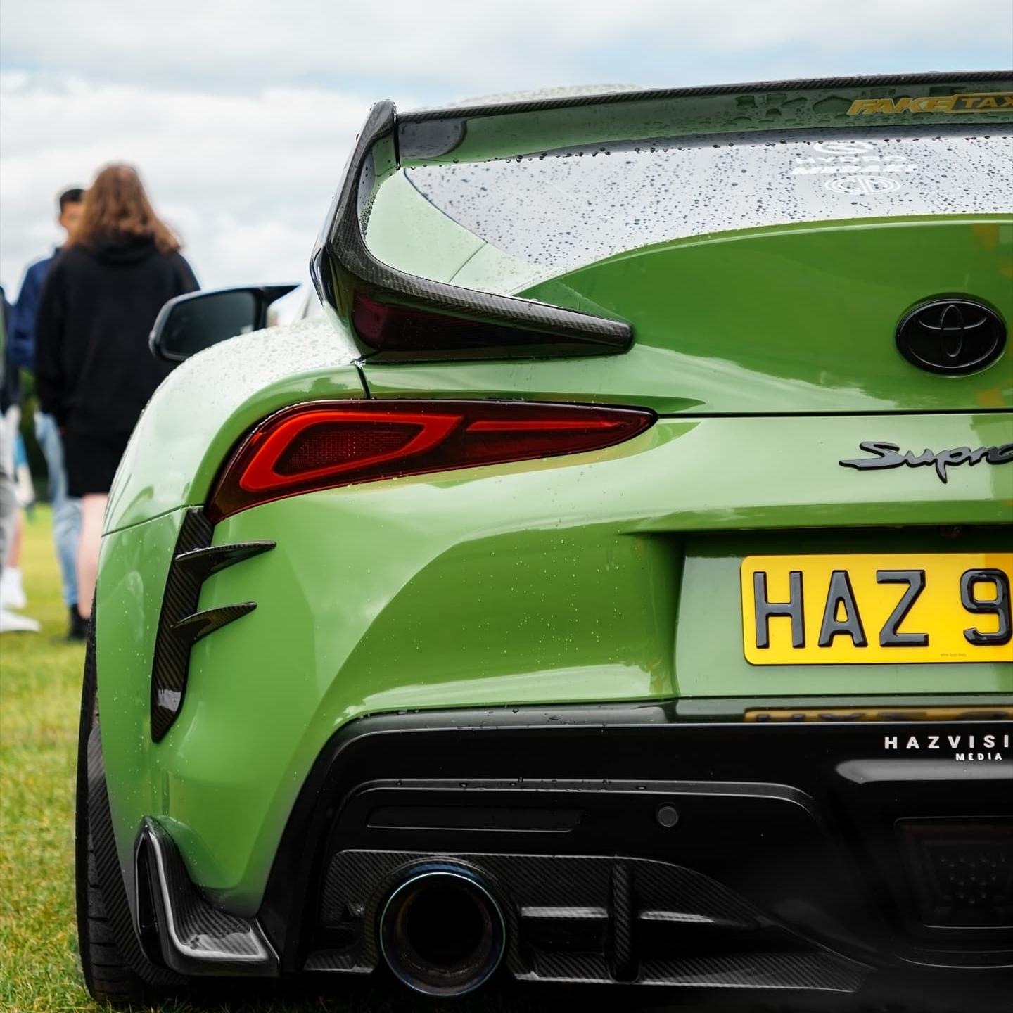 ภาพอ้างอิงสีฟิล์ม Gloss Racing Green Car Vinyl Wrap PET รหัส D8009 — ภาพที่ 3