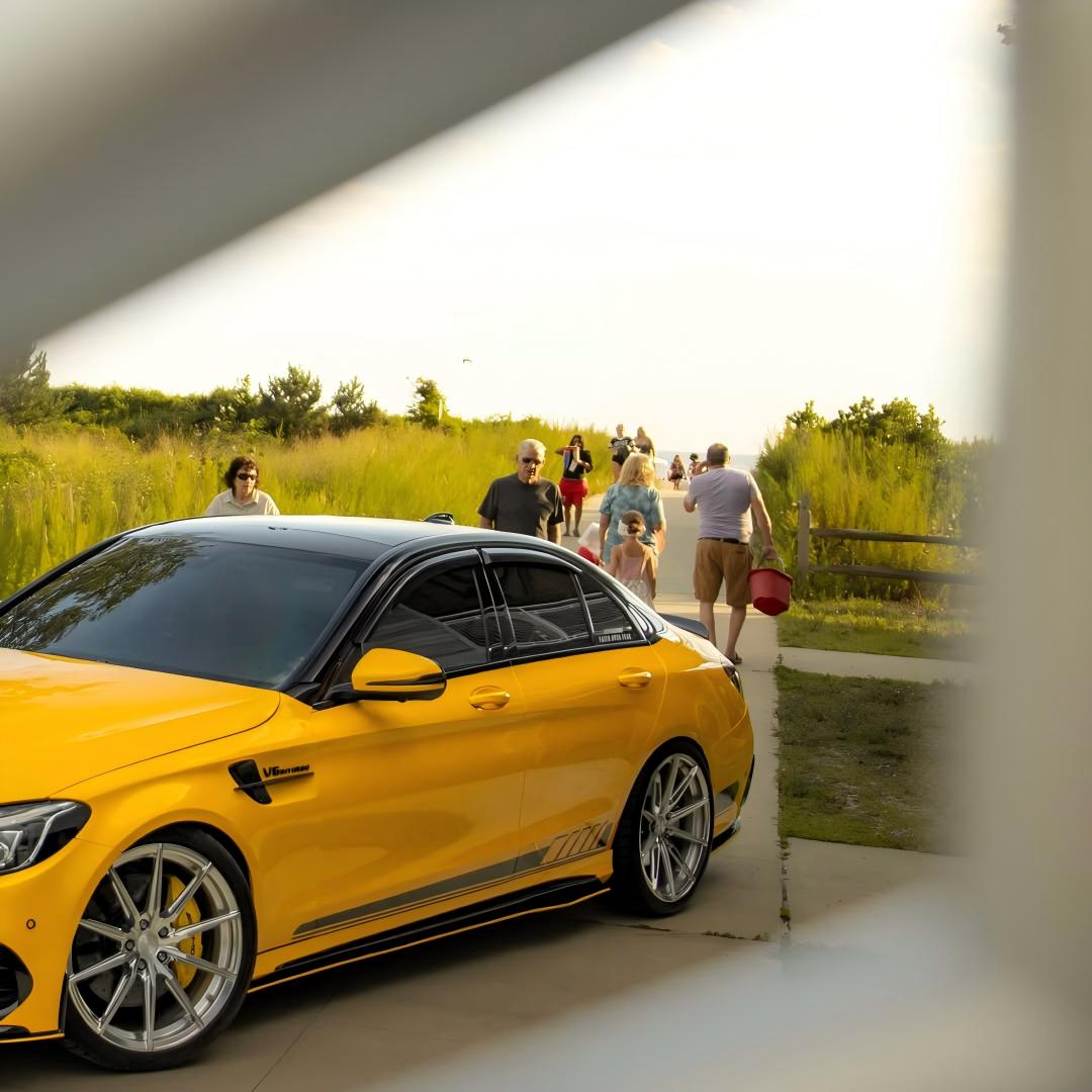 ภาพอ้างอิงสีฟิล์ม Gloss Metallic Golden Yellow Car Vinyl Wrap PET BMW Mercedes Benz รหัส 3010 — ภาพที่ 11