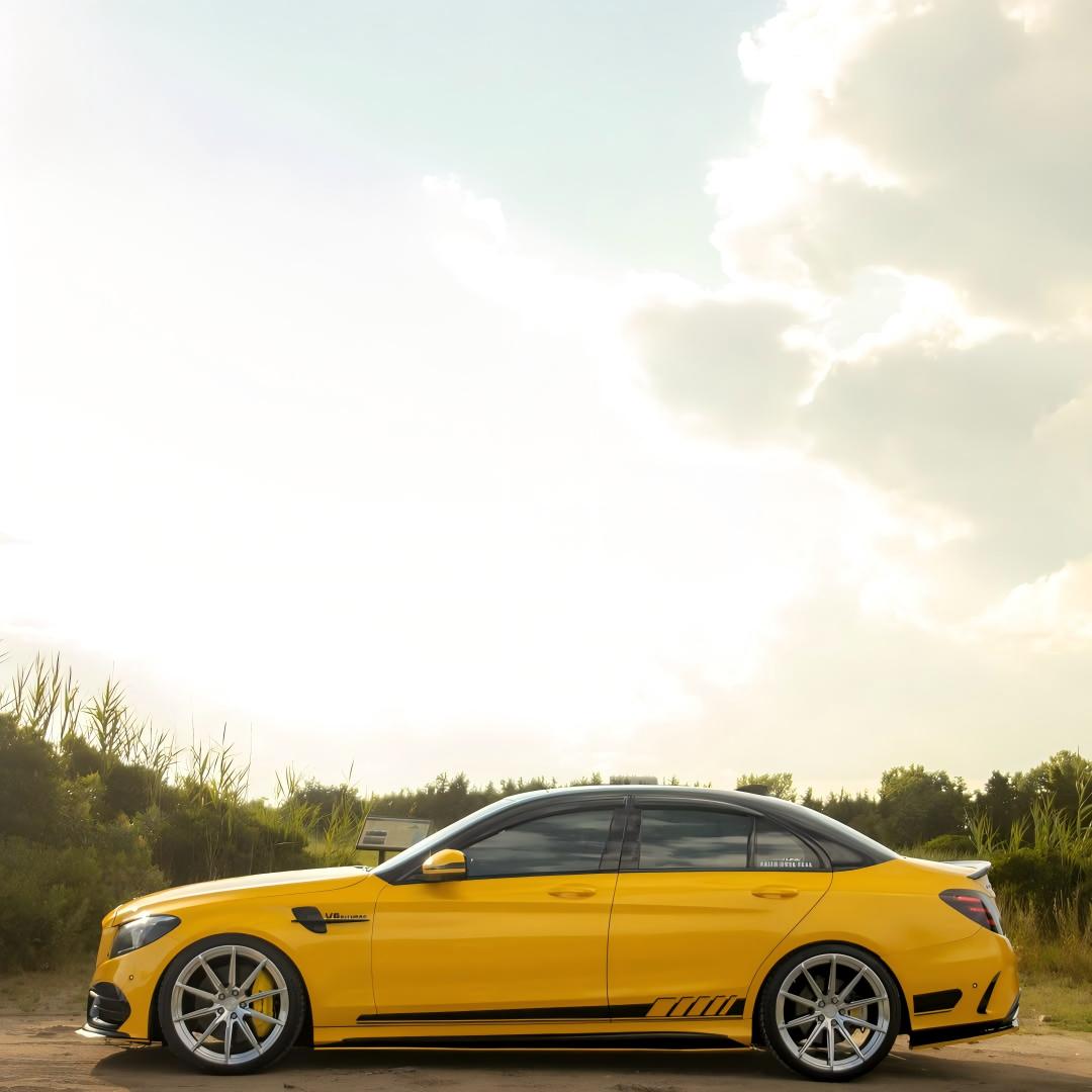 ภาพอ้างอิงสีฟิล์ม Gloss Metallic Golden Yellow Car Vinyl Wrap PET BMW Mercedes Benz รหัส 3010 — ภาพที่ 15