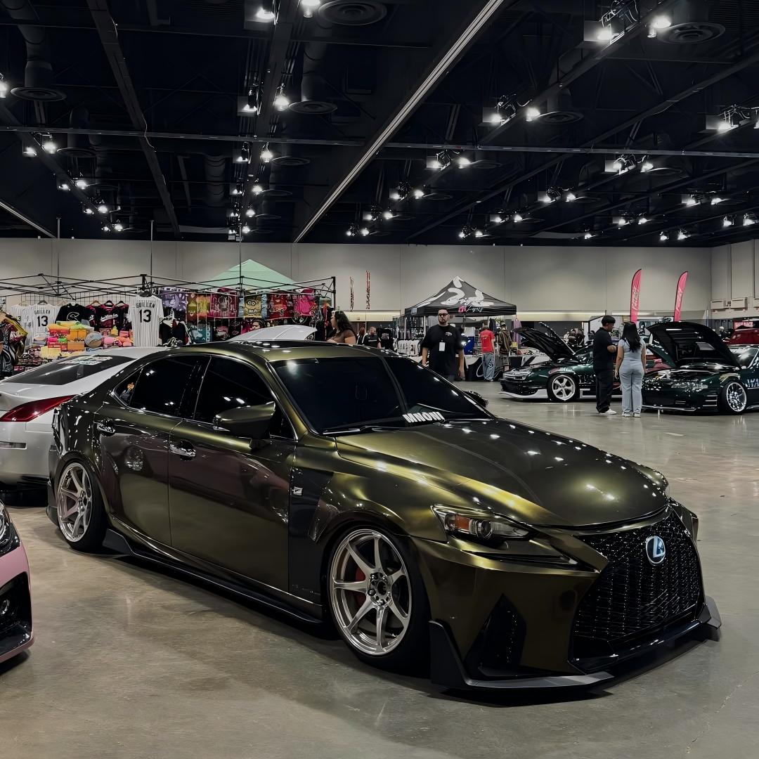 ภาพอ้างอิงสีฟิล์ม Gloss Metallic Ghost Midnight Gold Black Gold Car Vinyl Wrap PET รหัส B2011 — ภาพที่ 3