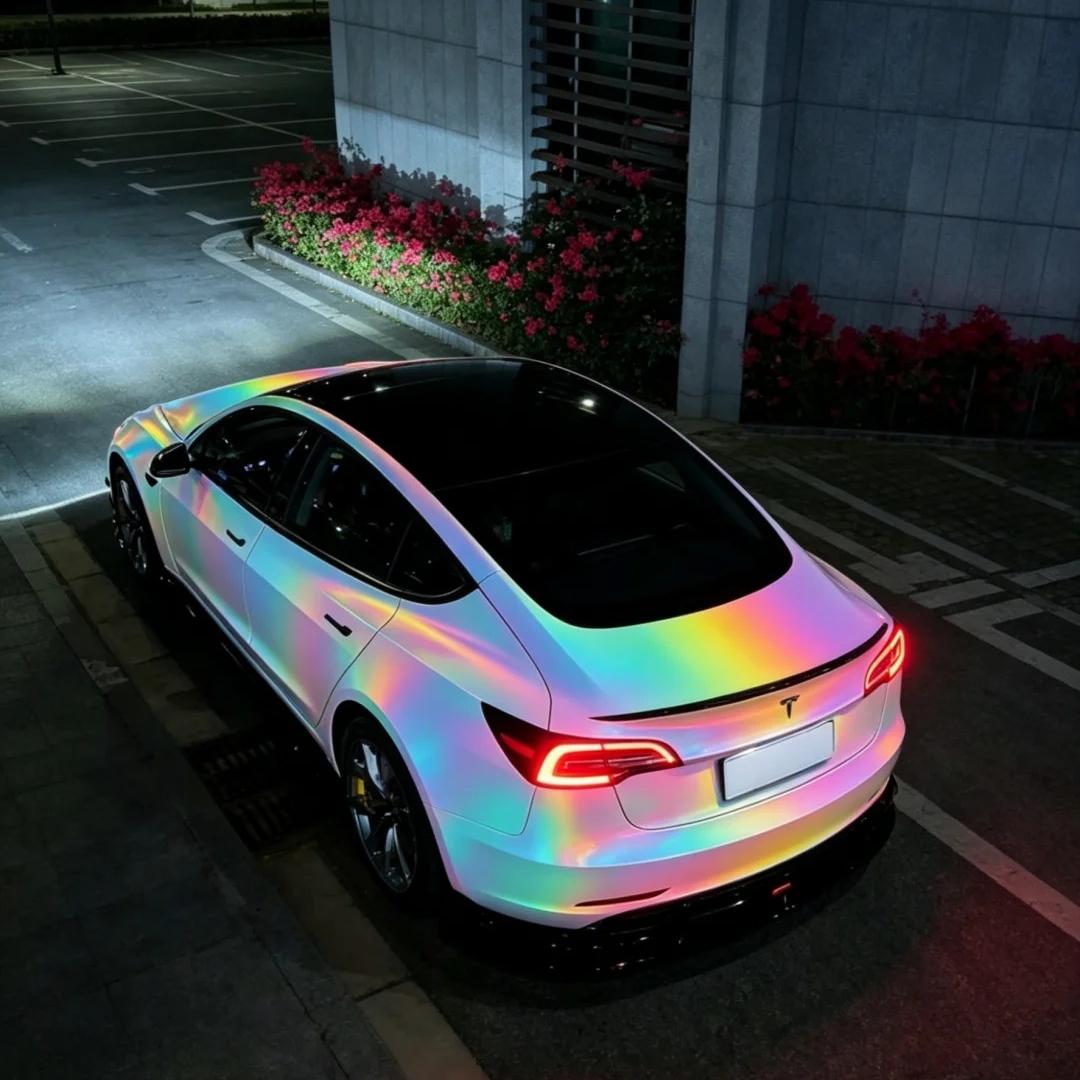 ภาพอ้างอิงสีฟิล์ม Tiffany Blue Prismatic Rainbow Reflective Holographic Car Wrap รหัส 1051 — ภาพที่ 4