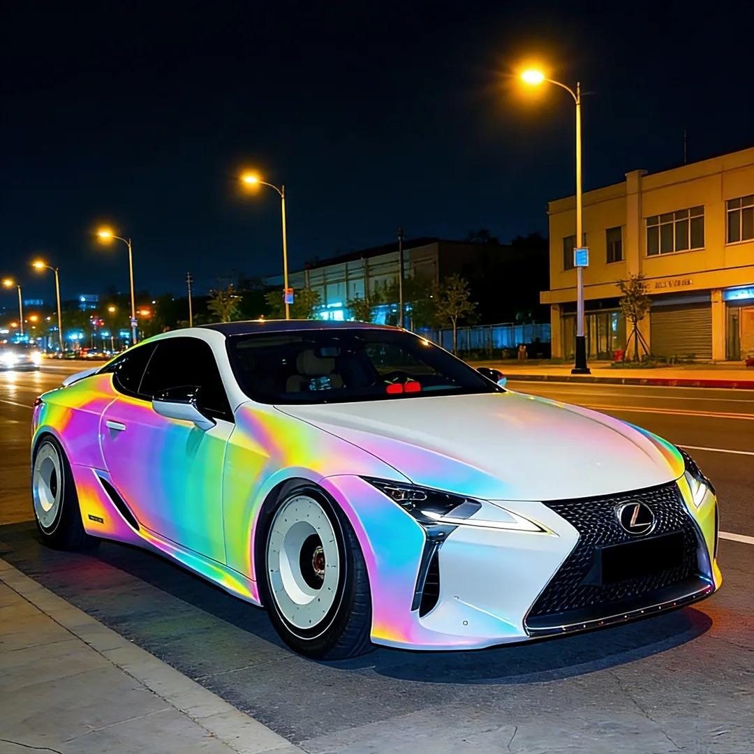 ภาพอ้างอิงสีฟิล์ม White Prismatic Rainbow Reflective Holographic Car Wrap รหัส 1053 — ภาพที่ 3
