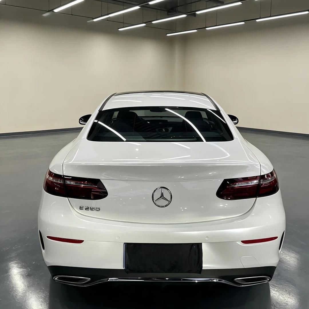 ภาพอ้างอิงสีฟิล์ม Glossy Shell White Car Vinyl Wrap Audi Tesla PET รหัส 5005 — ภาพที่ 8