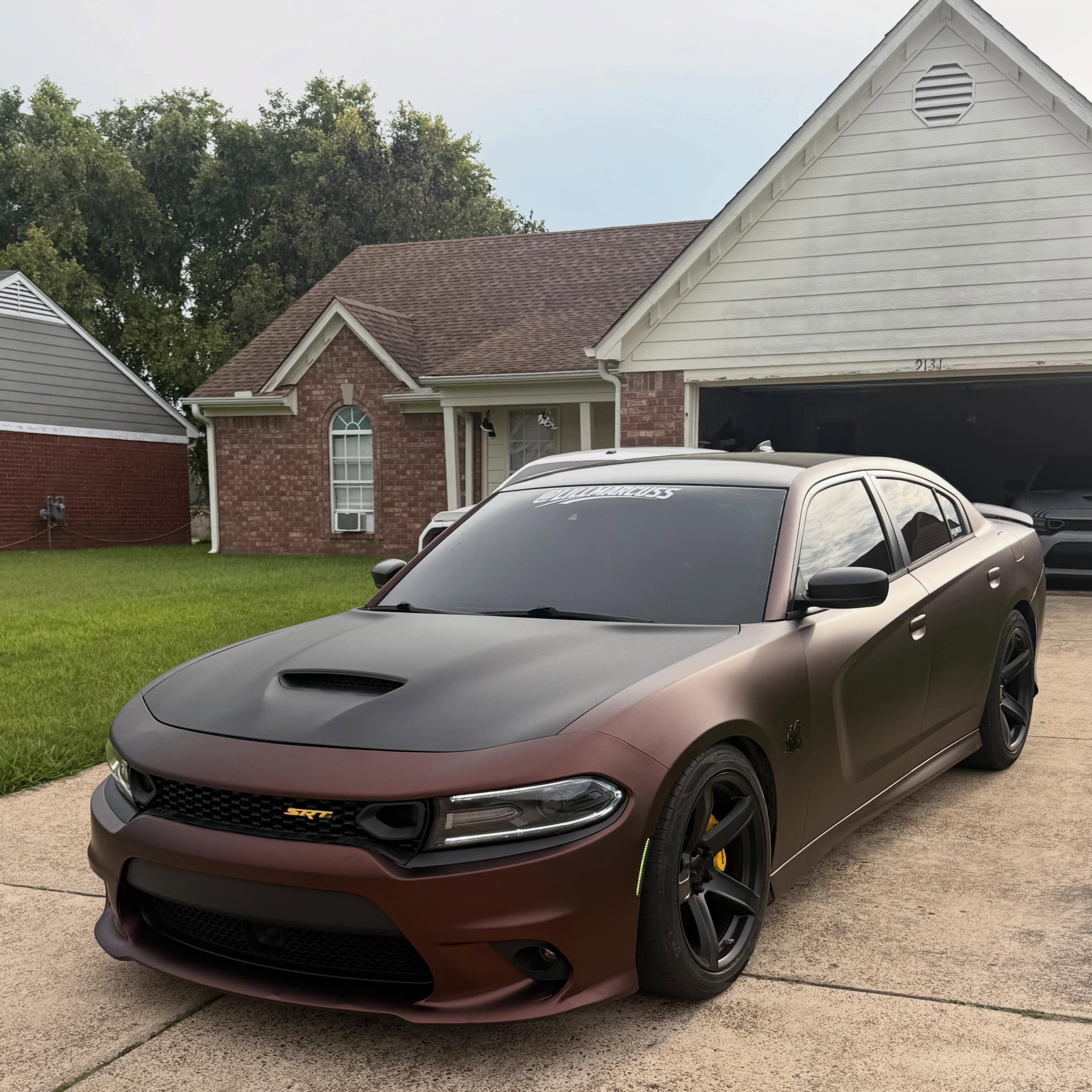 ภาพอ้างอิงสีฟิล์ม Matte Ultimate Flat Coffee Brown Car Wrap PET รหัส X7000 — ภาพที่ 3