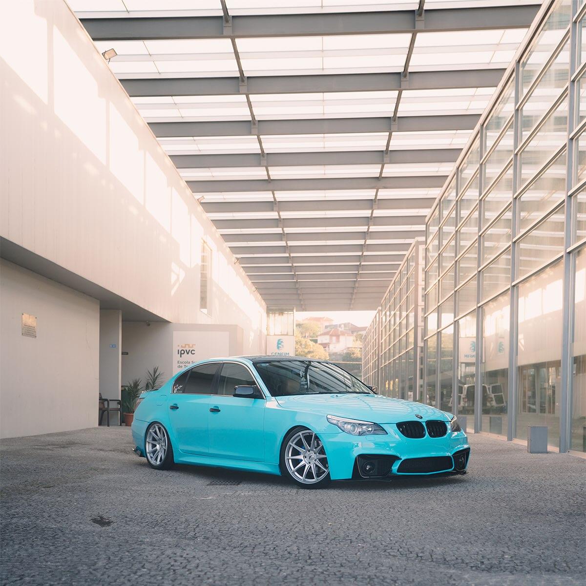 ภาพอ้างอิงสีฟิล์ม Gloss Light Sky Blue Car Vinyl Wrap PET รหัส 7014 — ภาพที่ 5