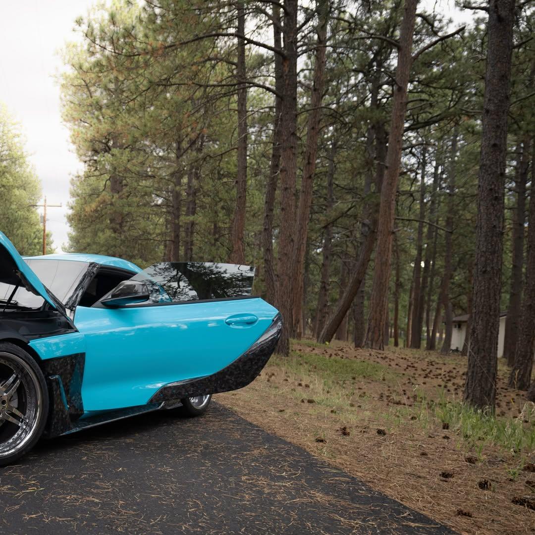 ภาพอ้างอิงสีฟิล์ม Gloss Light Sky Blue Car Vinyl Wrap PET รหัส 7014 — ภาพที่ 9