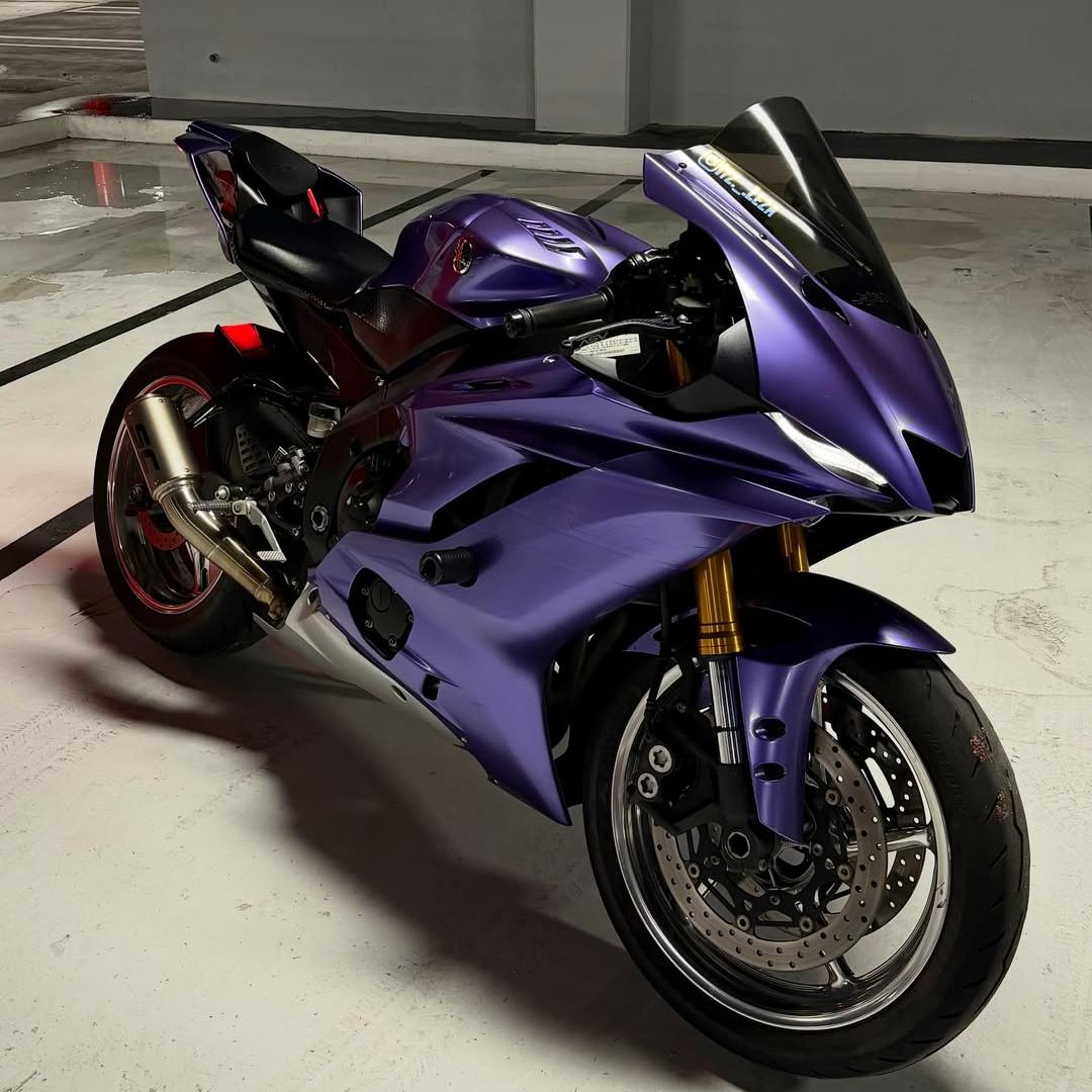 ภาพอ้างอิงสีฟิล์ม Gloss Metallic Viola Purple Car Vinyl Wrap PET รหัส D1999 — ภาพที่ 5