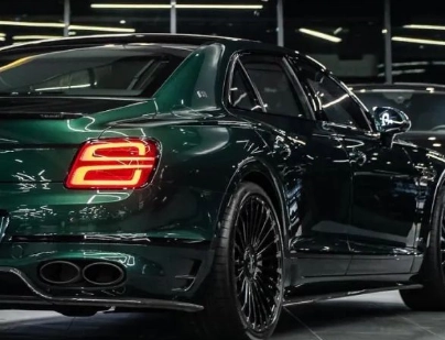 Gloss Metallic Emerald Green Car Vinyl Wrap PET reviewed by