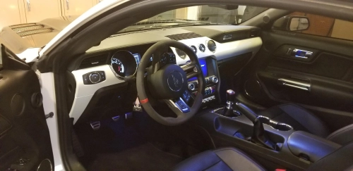 Gloss Crystal White Car Vinyl Wrap PET reviewed by