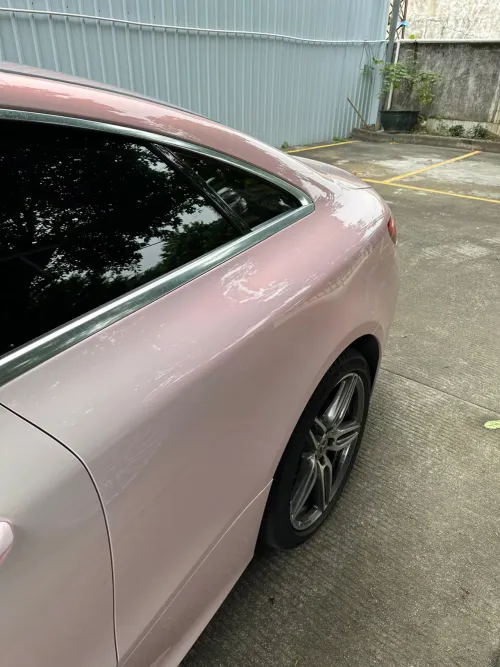 Gloss Metallic Chameleon Diamond Pollen Pink White Car Vinyl Wrap review 