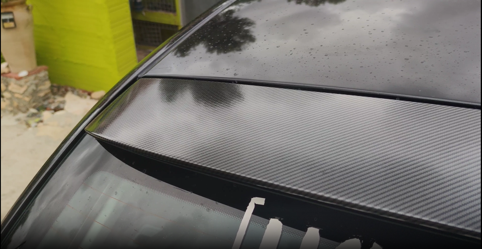 4D Best Carbon Seller - Gloss Black Carbon Fiber Car Vinyl Wrap review Lionel R. 01