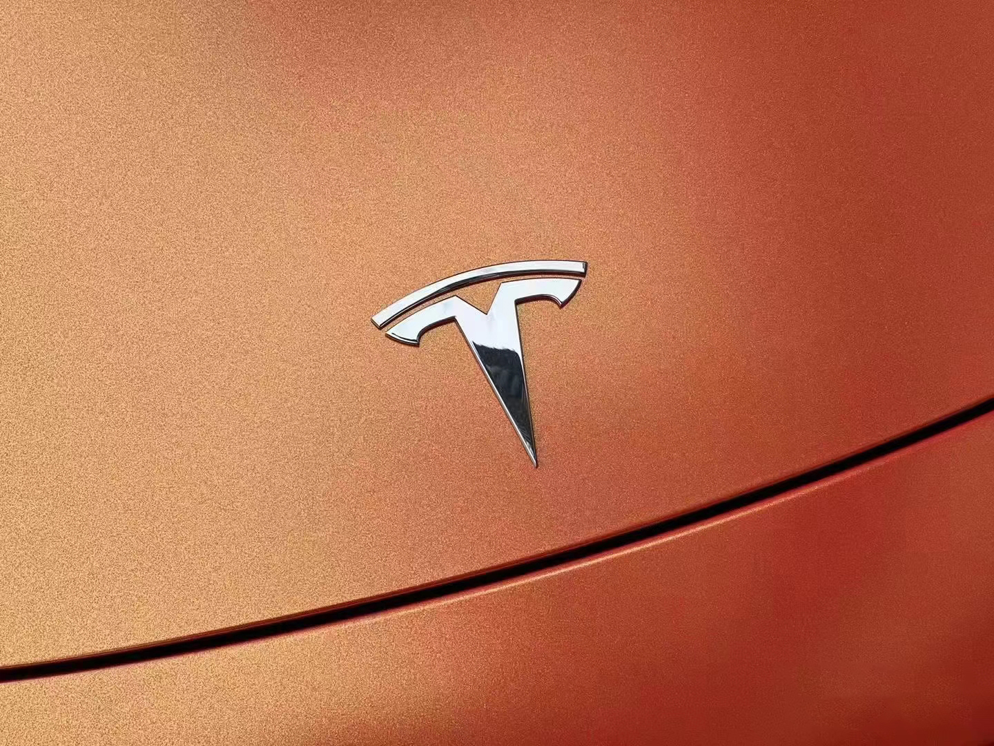 Matte Metallic Diamond Night Brown Red Car Vinyl Wrap review Aussie Girl 01