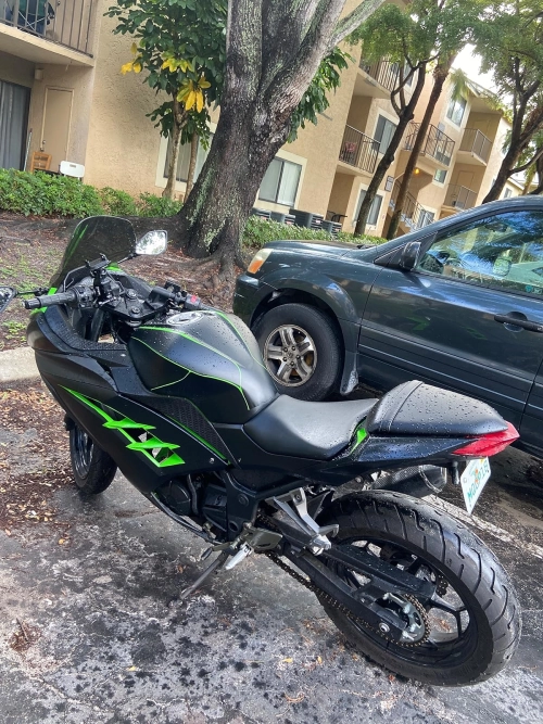 Ultra Matte Black Car Vinyl Wrap Tesla BMW PET reviewed by