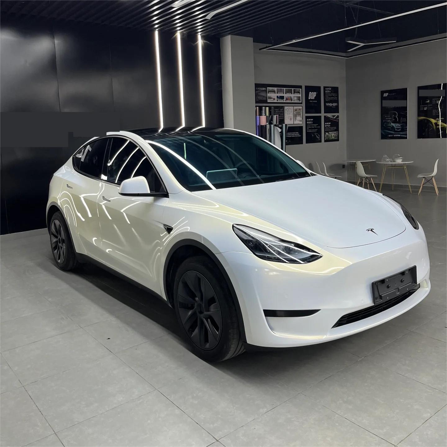 Gloss Metallic Chameleon Gold White Car Vinyl Wrap Audi PET review Luke 02