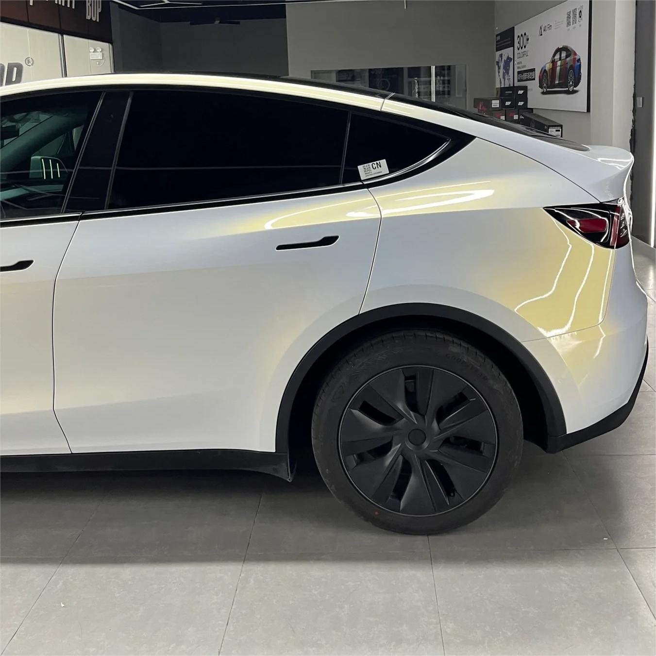 Gloss Metallic Chameleon Gold White Car Vinyl Wrap Audi PET review Luke 03