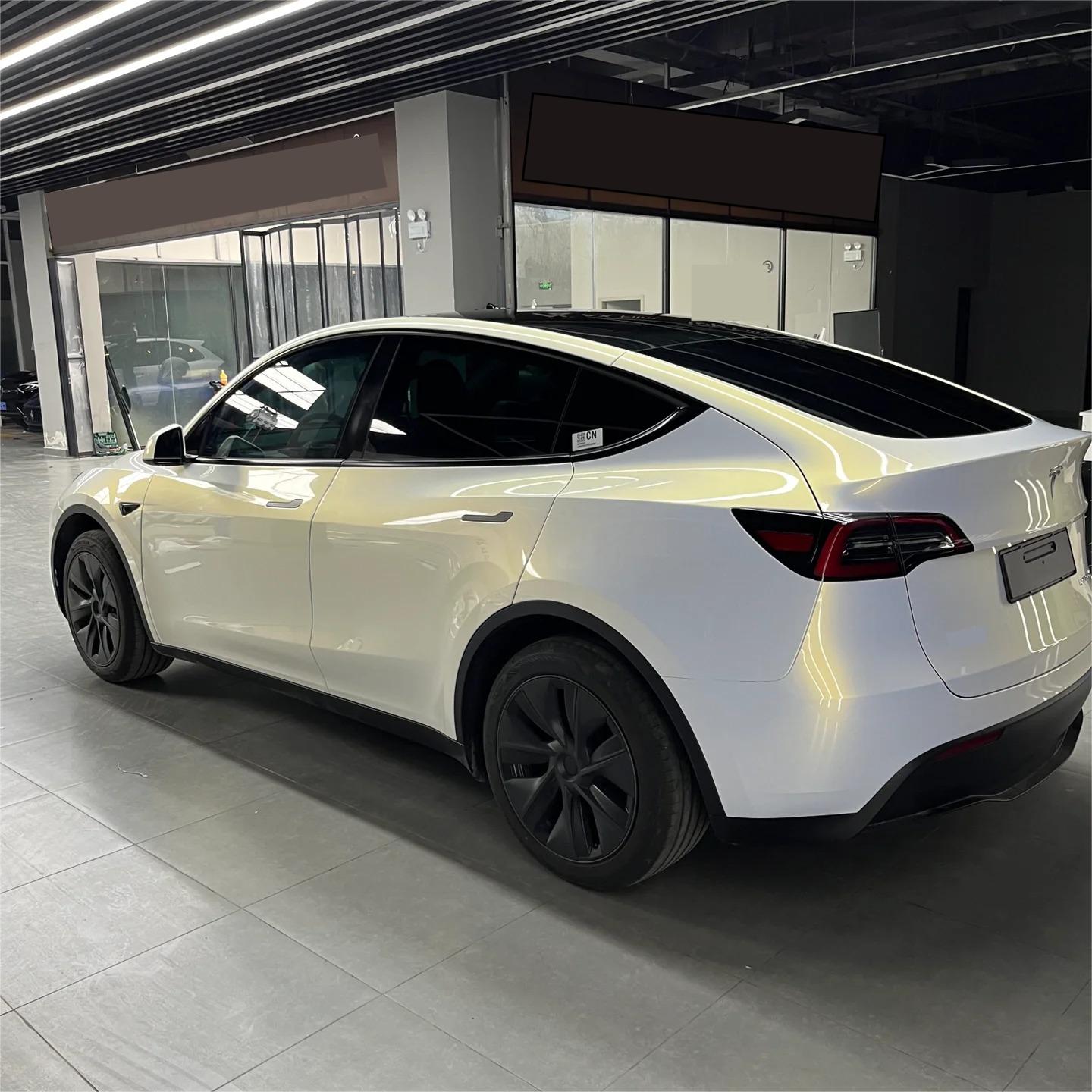 Gloss Metallic Chameleon Gold White Car Vinyl Wrap Audi PET review Luke 04