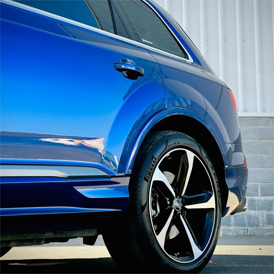 Gloss Metallic Dark Blue Car Vinyl Wrap PET | Audi Navarre Blue review RufusW 01