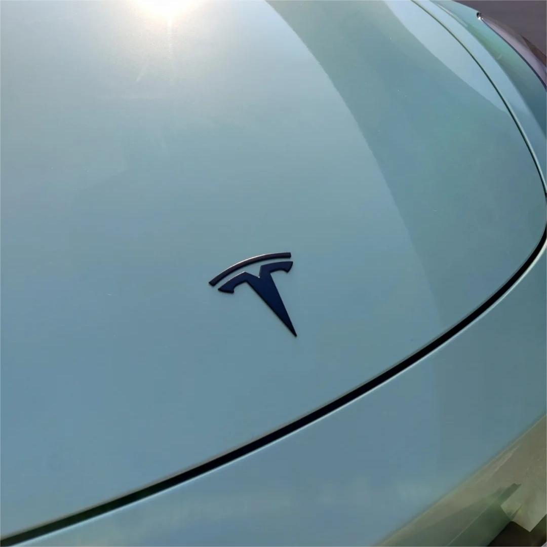 Gloss Metallic Rainbow Laser Tiffany Blue Car Vinyl Wrap review Steve 02