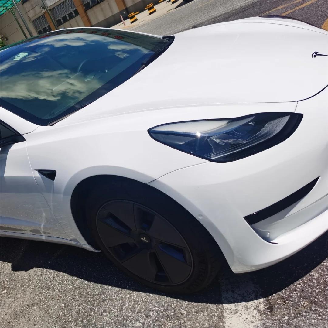 Gloss Crystal White Car Vinyl Wrap  review Osborn 00