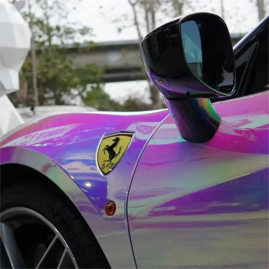 Gloss Rainbow Holographic Chrome White Car Vinyl Wrap review Rafael 01