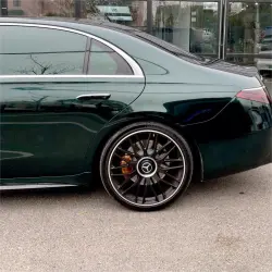Gloss Metallic Diamond Benz Emerald Green Car Vinyl Wrap PET review Amazon 03
